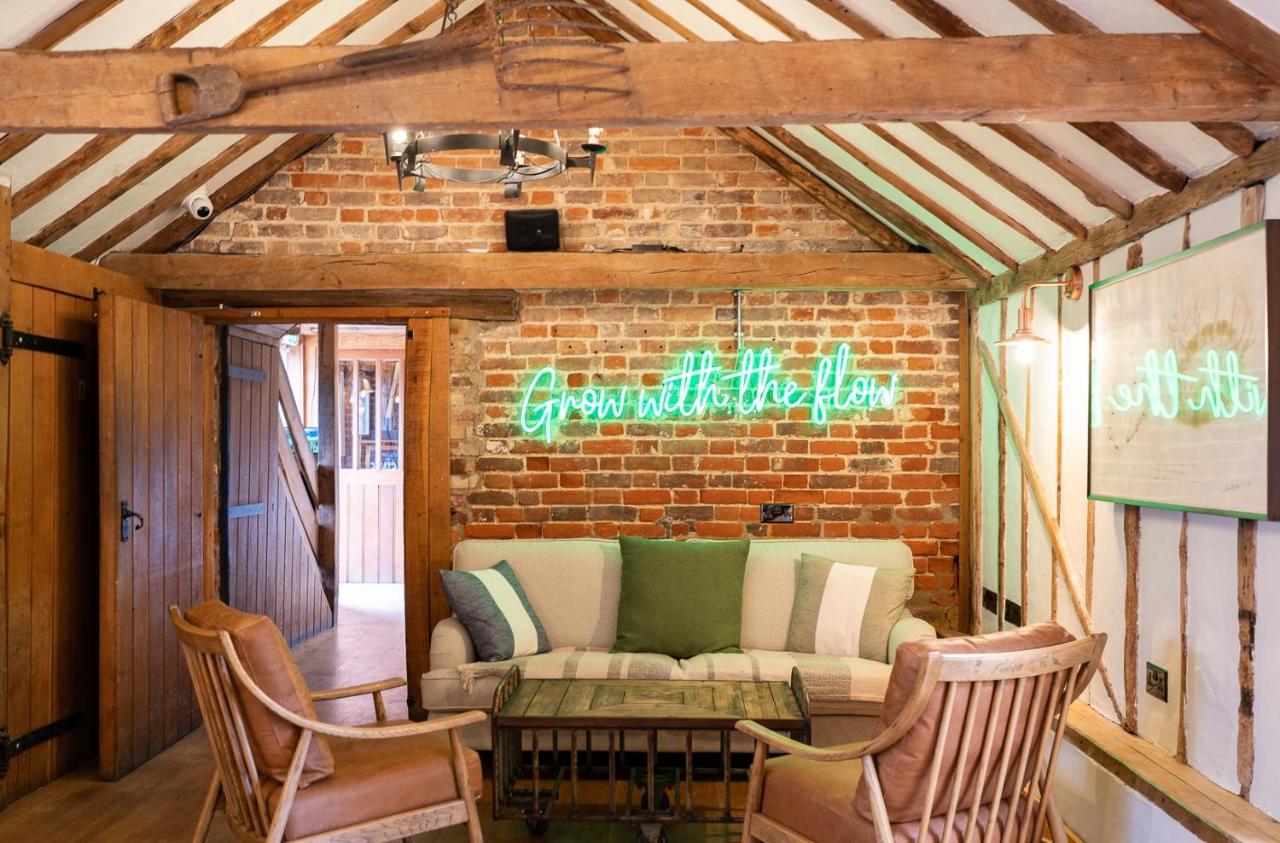 Tewinbury Farm Hotel Dış mekan fotoğraf