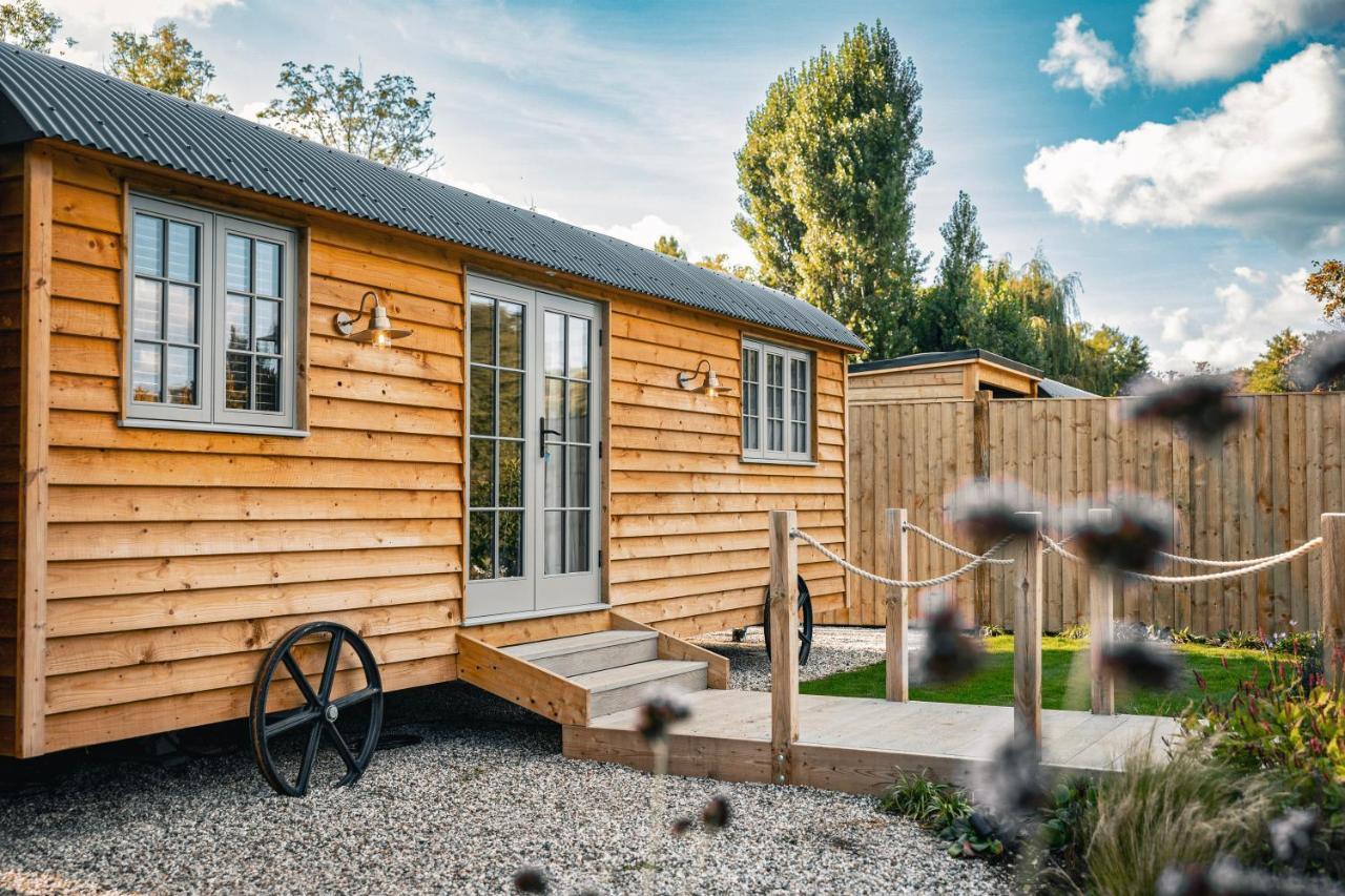 Tewinbury Farm Hotel Dış mekan fotoğraf