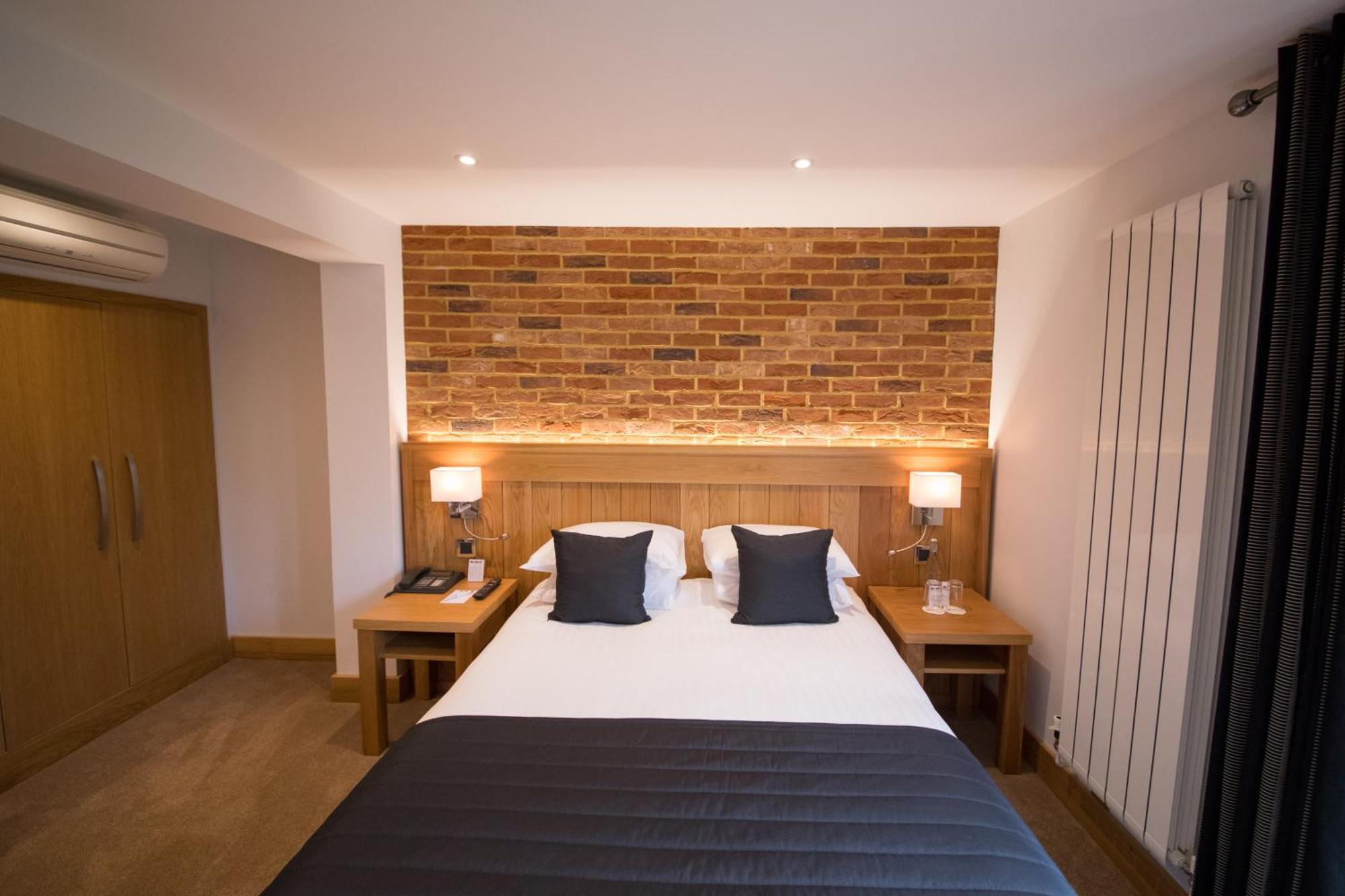 Tewinbury Farm Hotel Oda fotoğraf