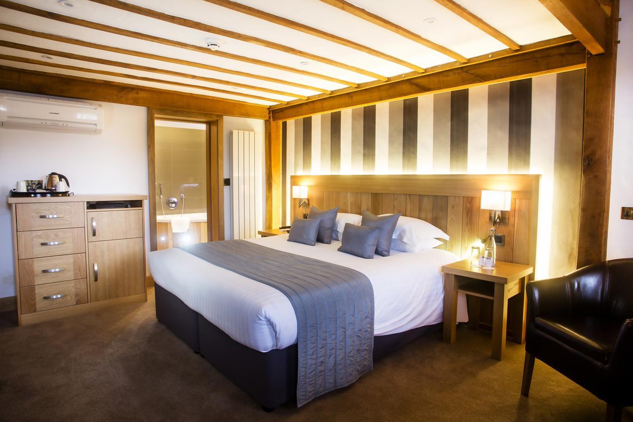 Tewinbury Farm Hotel Dış mekan fotoğraf