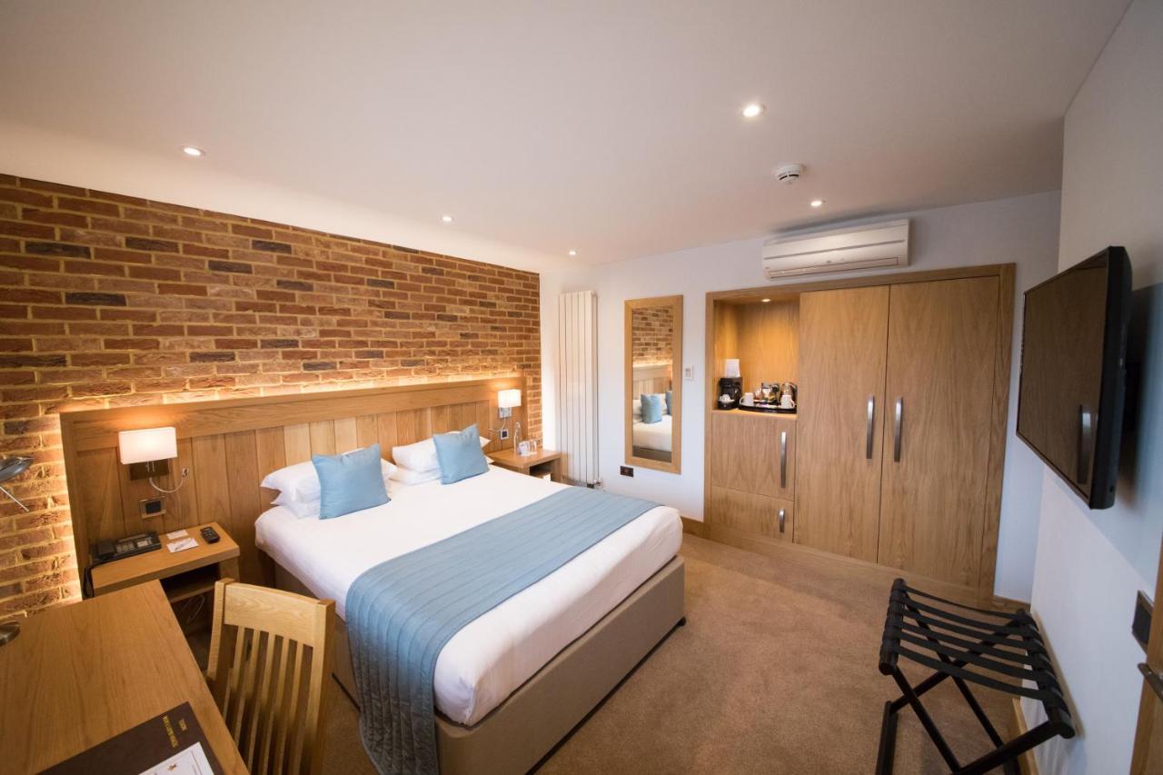 Tewinbury Farm Hotel Dış mekan fotoğraf